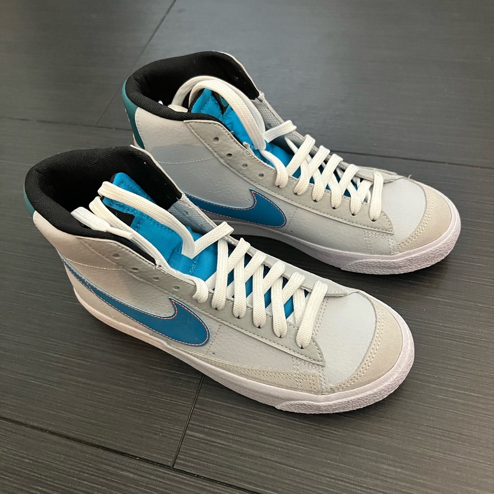 Nike Youth Blazer mid 77